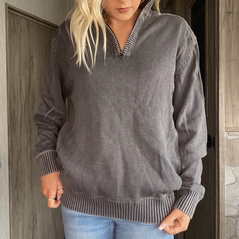 BKE Buckle Sweater